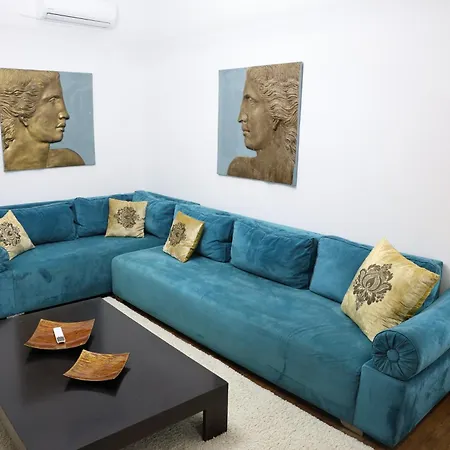 Appartamento Ilirian Jacuzzi - Skanderbeg Square District *