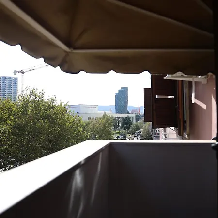 Ilirian Jacuzzi - Skanderbeg Square District Appartamento Tirana