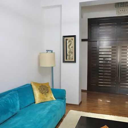 Appartamento Ilirian Jacuzzi - Skanderbeg Square District Tirana