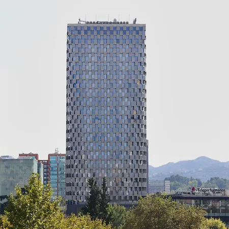 Ilirian Jacuzzi - Skanderbeg Square District Appartamento