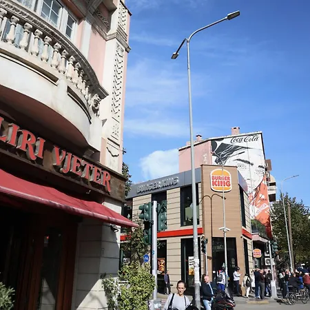 Ilirian Jacuzzi - Skanderbeg Square District *