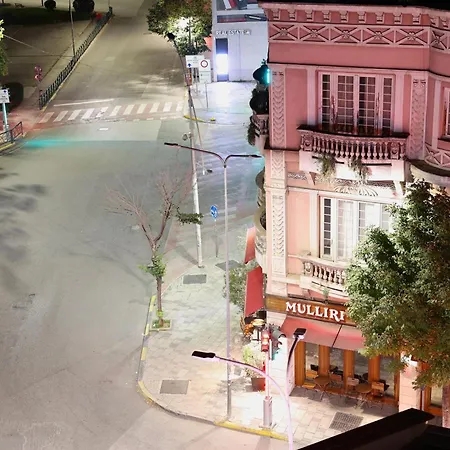 Appartamento Ilirian Jacuzzi - Skanderbeg Square District