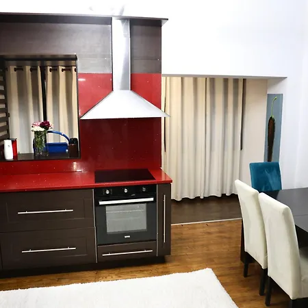 Ilirian Jacuzzi - Skanderbeg Square District Tiran