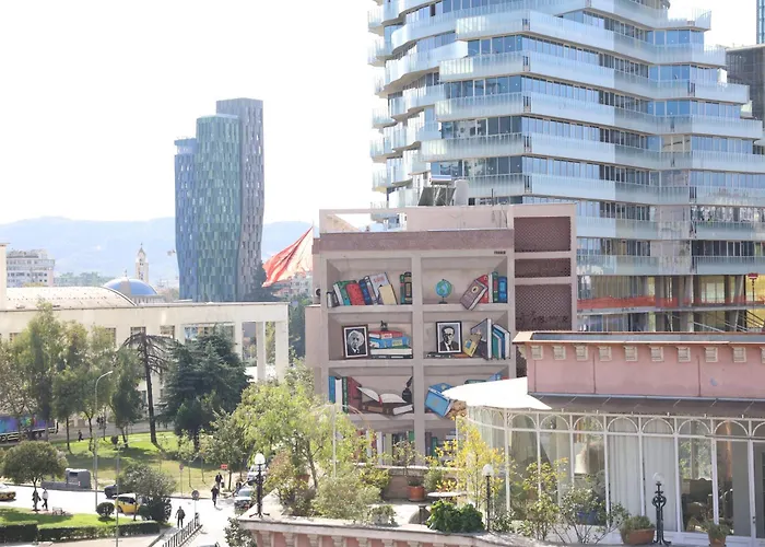 Διαμέρισμα Superior With Jacuzzi - Skanderbeg Square District *