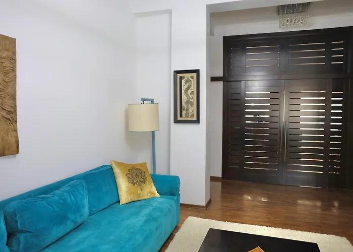 アパート Superior With Jacuzzi - Skanderbeg Square District ティラナ