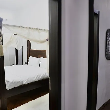 Apartment Ilirian Jacuzzi - Skanderbeg Square District