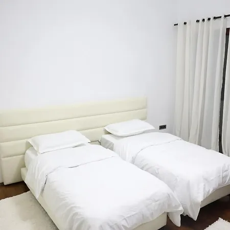 Apartment Ilirian Jacuzzi - Skanderbeg Square District *