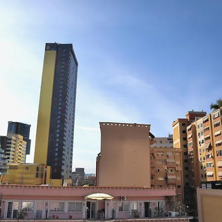 Ilirian Jacuzzi - Skanderbeg Square District * Tirana