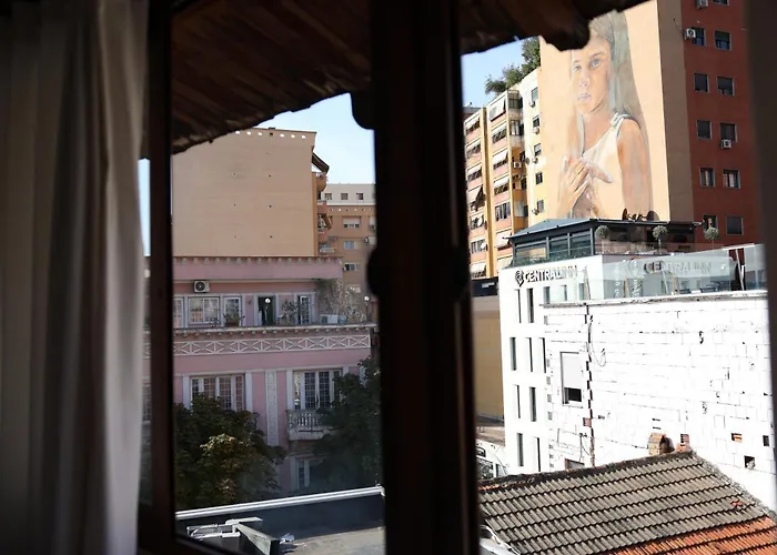 Superior With Jacuzzi - Skanderbeg Square District * 地拉那