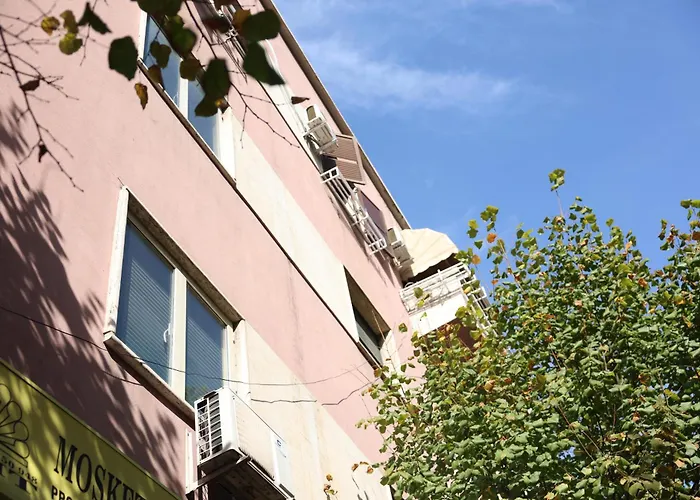 Superior With Jacuzzi - Skanderbeg Square District Apartamento Tirana